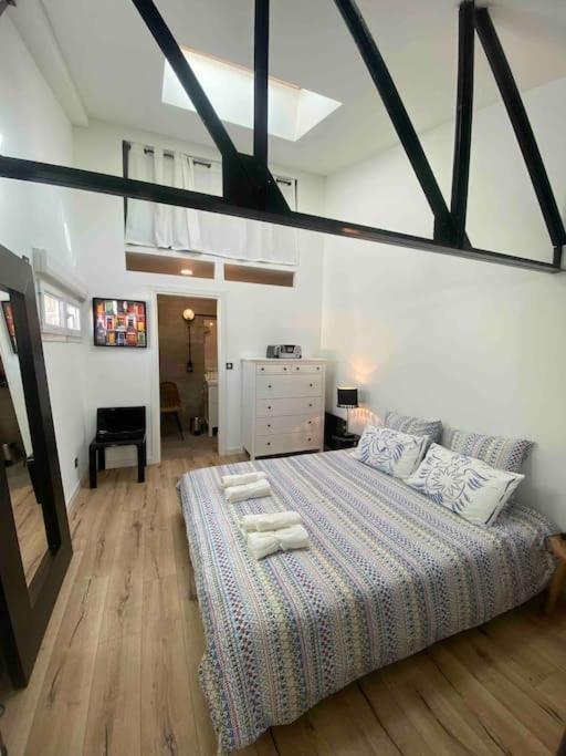 Rare ! Loft Atypique Centre-Ville Parking Jardin Reims Esterno foto